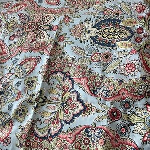 Pottery barn king duvet and shams